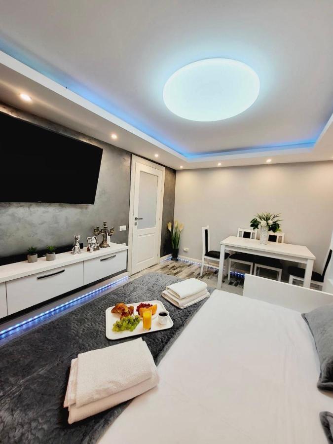 Studio Delux Giurgiu المظهر الخارجي الصورة